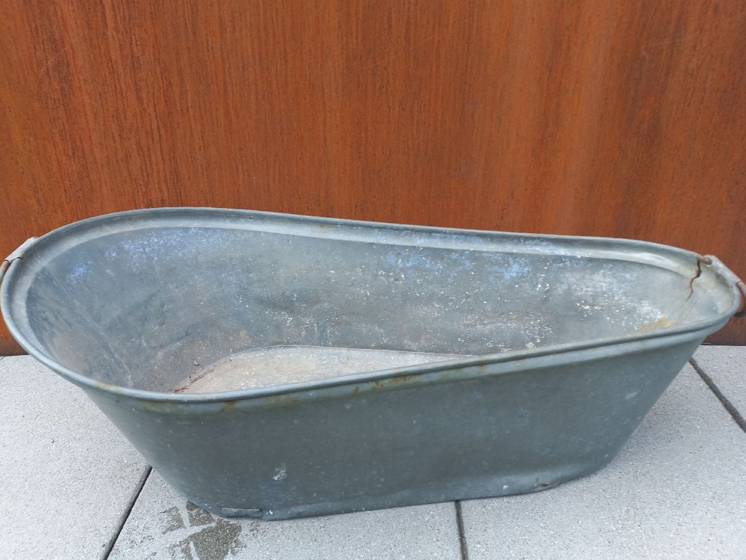 Sonstige Gartendekorationen: Alte Kinderbadewanne, Zuber für Garten oder Balkon – Gebraucht aus Lachen SZ von jimmygoal13 2