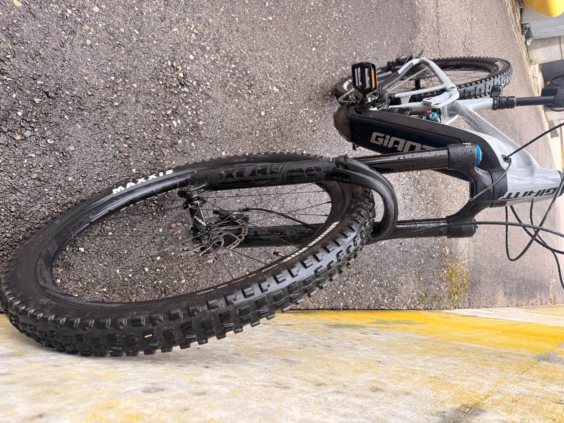 Giant Biciclette: Giant Reign E+ Fully E-Bike – Usato da Himmelried venduto da Mohissa 2