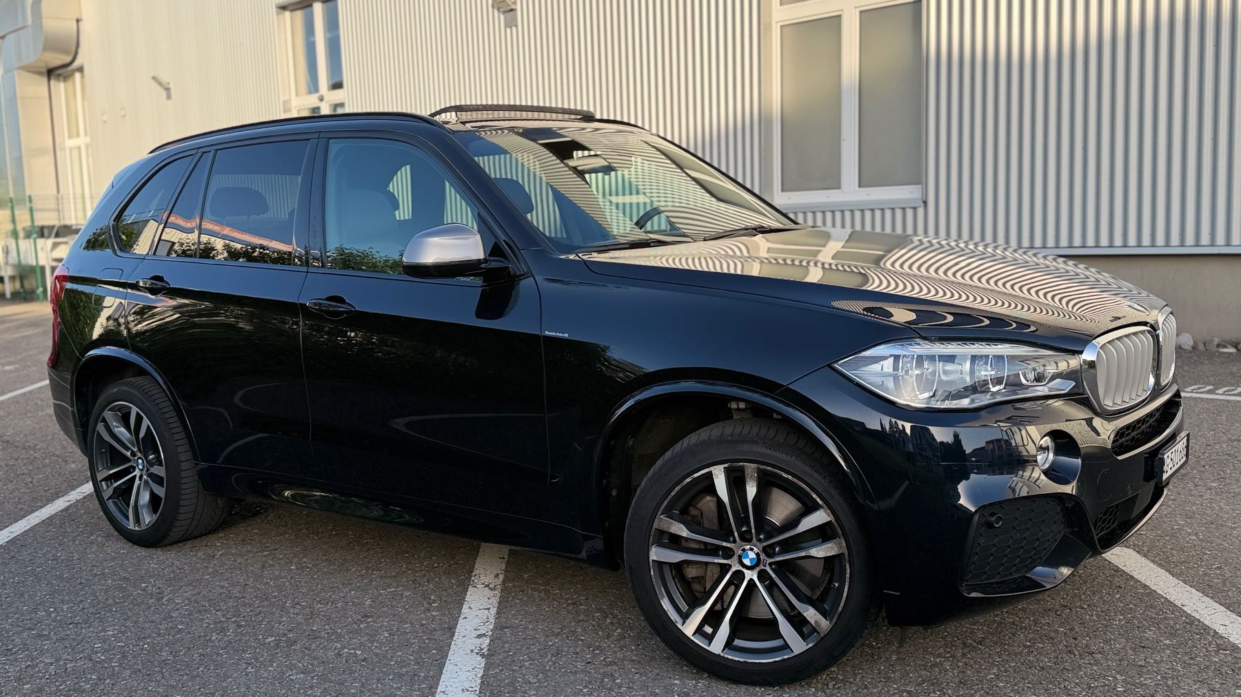 BMW Autos: Bmw x5 – D'occasion à Burg AG par Rl-2390