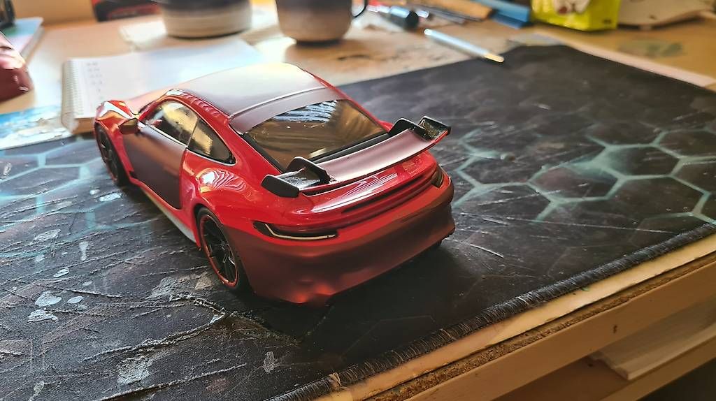 Modellini d'auto: PORSCHE MODELL 911 1:18 – Usato da Ittigen venduto da ROCKY1964 1