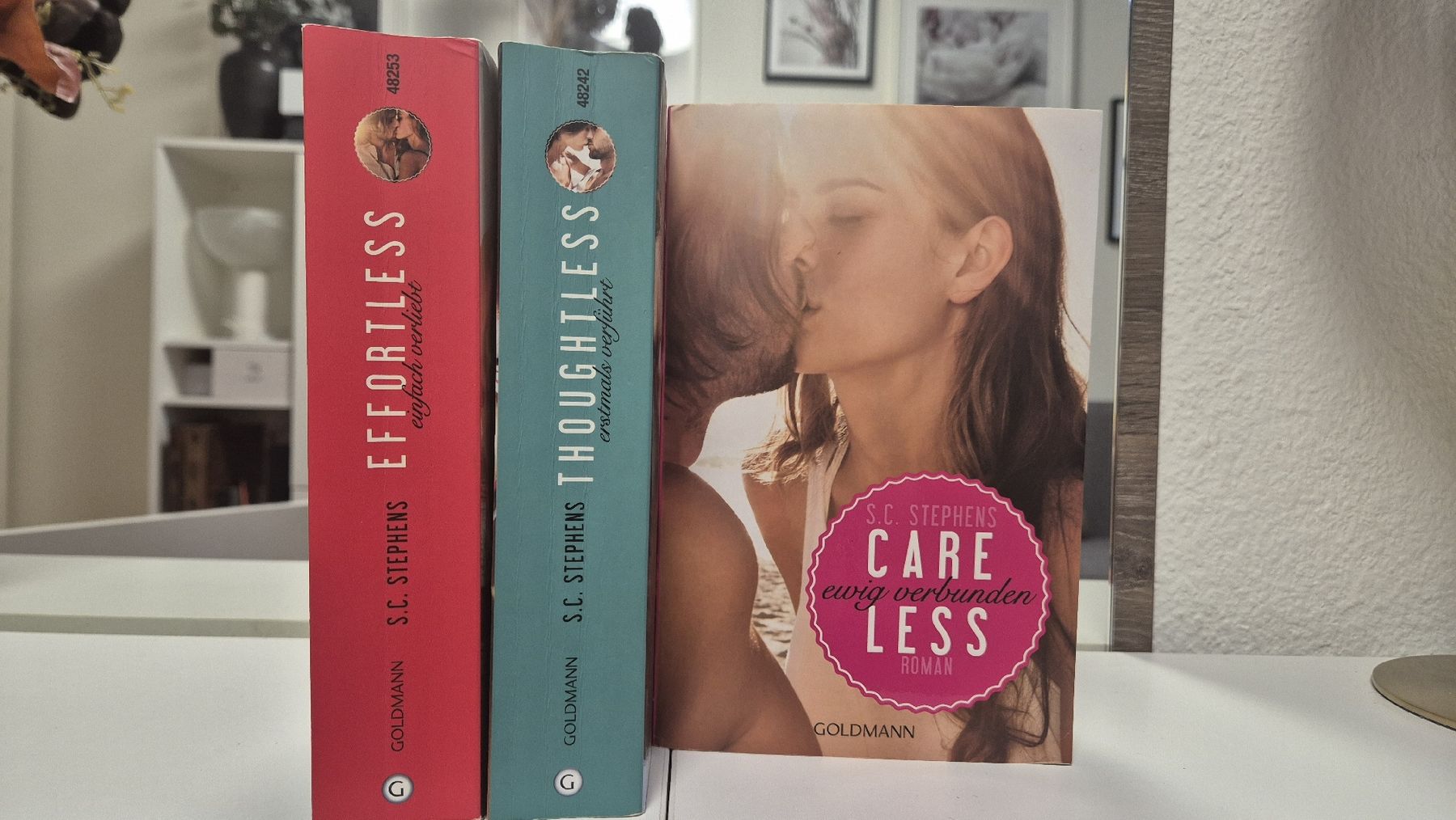 Livres: S.C. Stephens Effortless & Thoughtless Romane,  – D'occasion à hünenberg par jessica8709