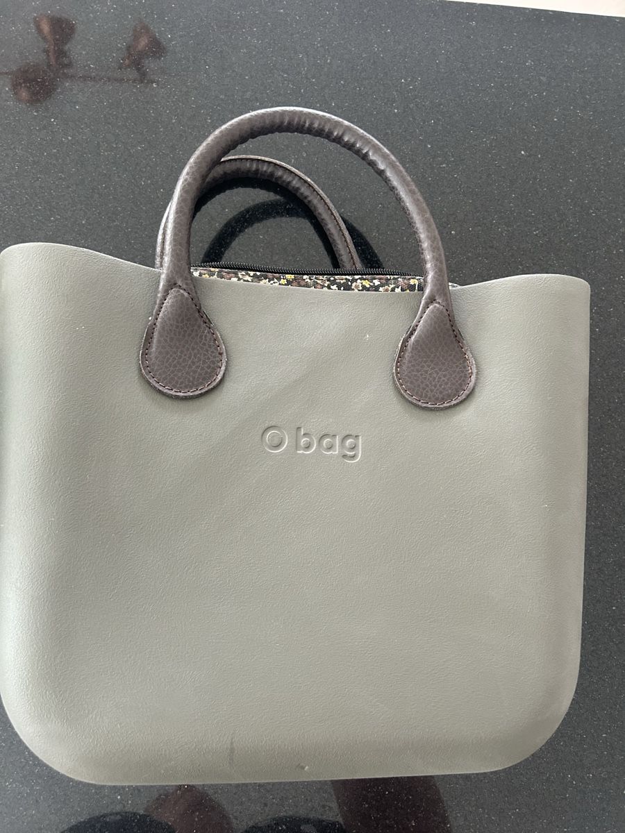 Obag Borse da donna: Obag Handtasche khaki mit Blumen Innenfutter – Usato da Uerikon venduto da _Angi. 3