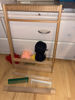Webrahmen mit Garn und Kämmen Holz Kinder basteln