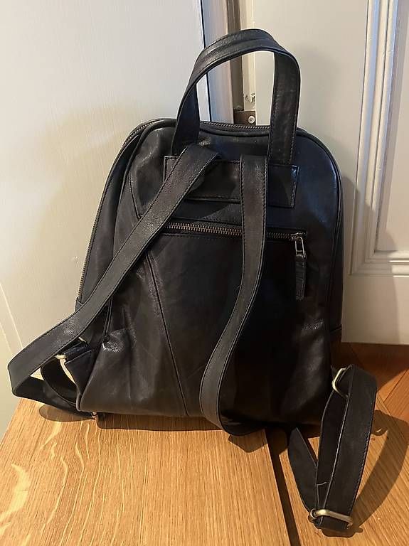 Zaini: Lederrucksack – Usato da Bern venduto da kristinamelanie 1