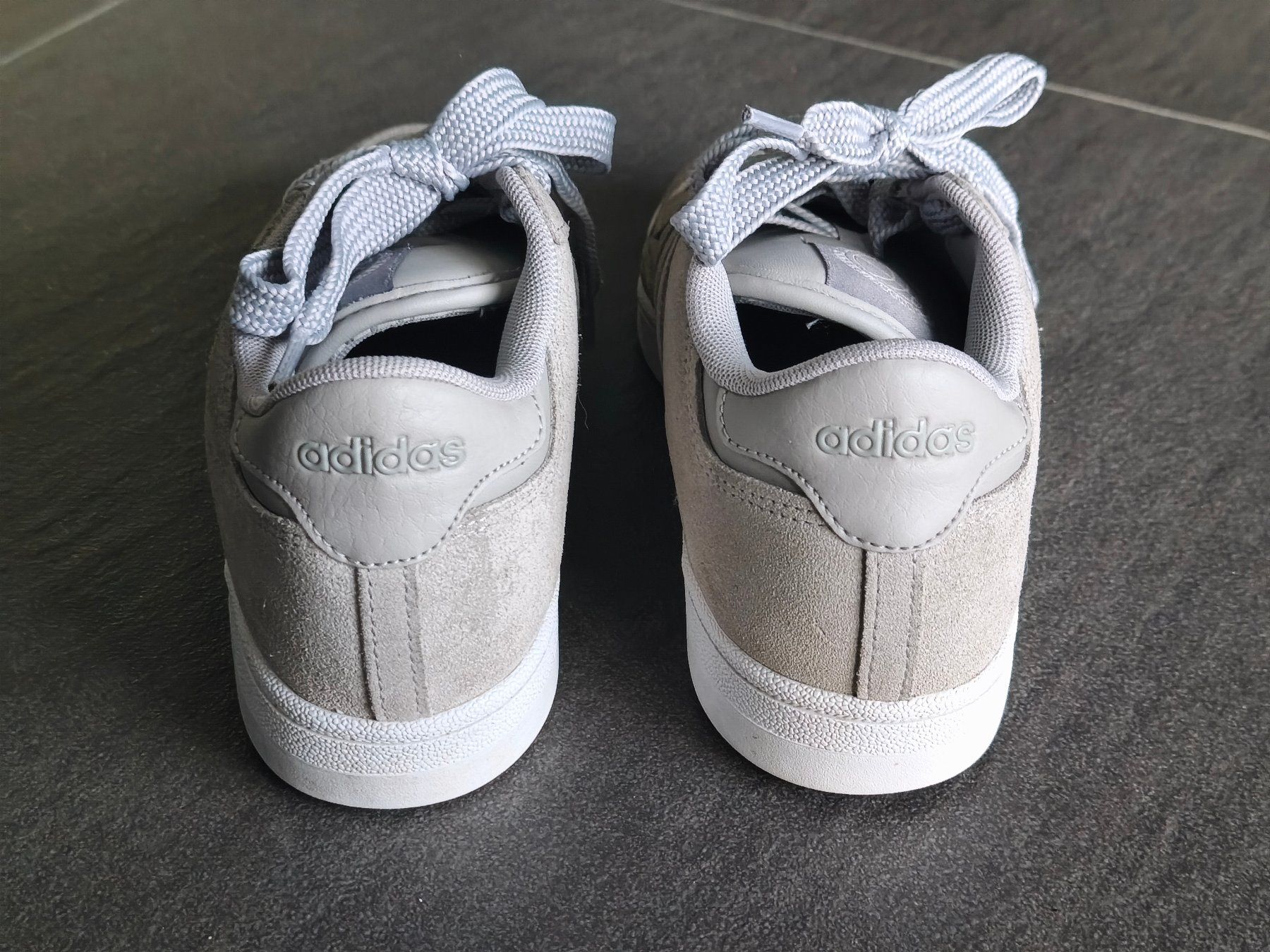 Adidas Herrenschuhe: Sneakers Adidas - Grösse 39.5 – Gebraucht aus Jegenstorf von Juchlistock 3