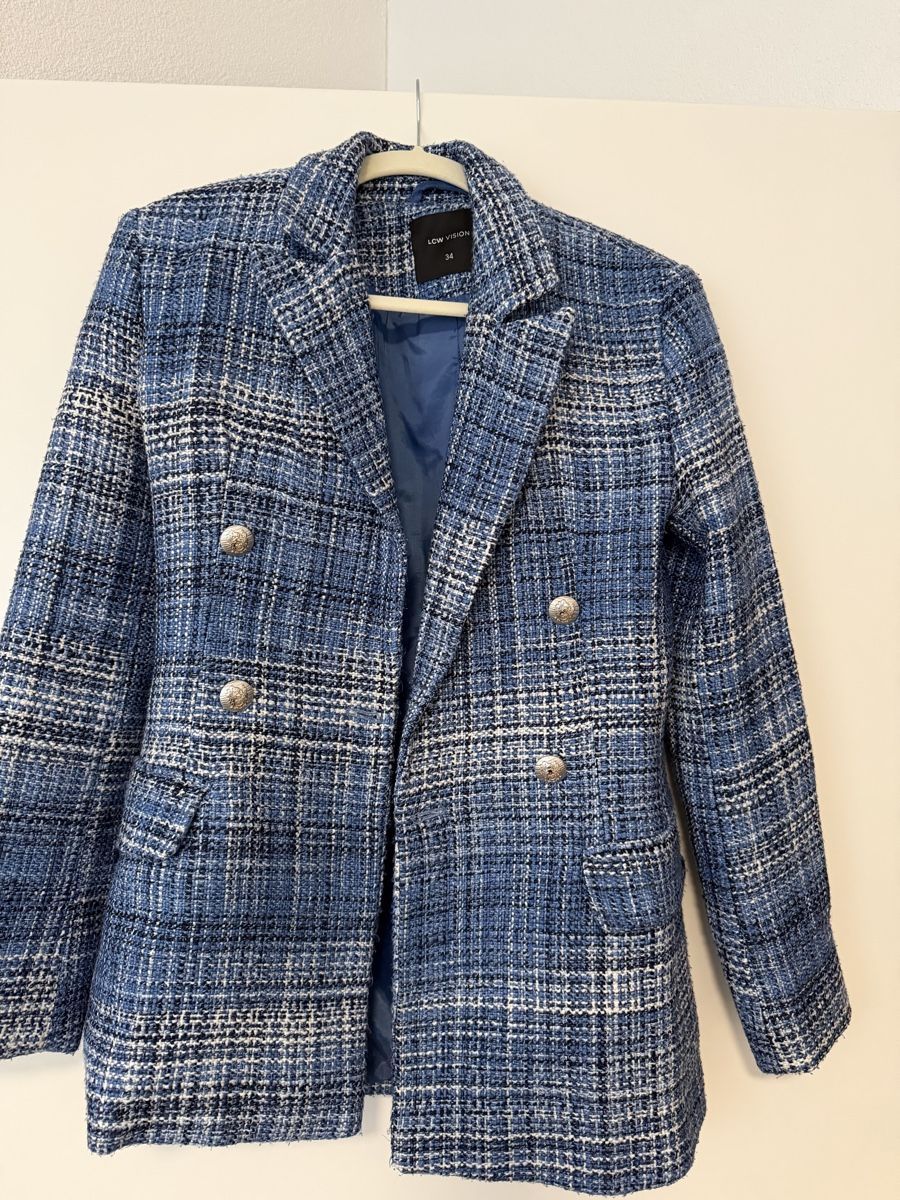Lotti di vestiti: Blazer 3er Set XS - super Zustand  – Usato da Hunzenschwil venduto da elm_mb67 3