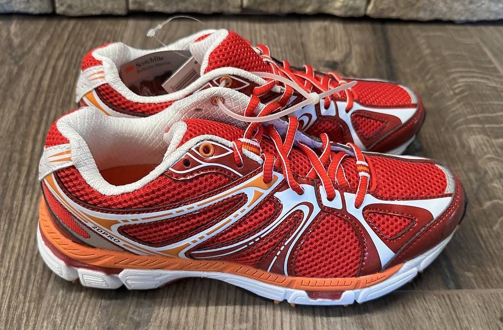 Herrenschuhe: Turnschuhe Gr. 38 – Neu (gemäss Beschreibung) aus Frutigen von sal_9lqd 1