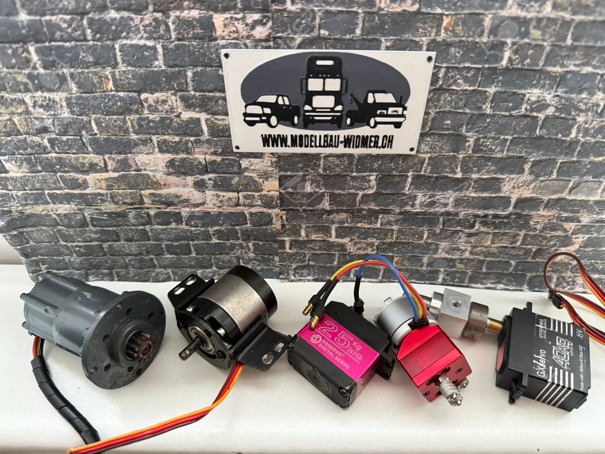 Modellismo RC: Teile Kiste rc Modellbau – Nuovo (secondo la descrizione) da Altdorf UR venduto da modellbau-widmer 1