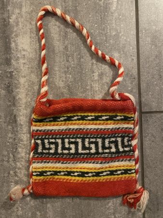 NEU: Traditionelle Schultertasche Handarbeit Unikat