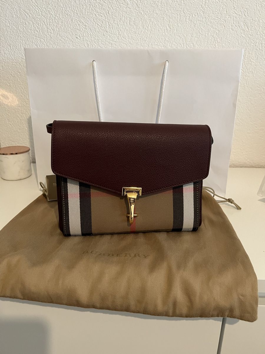 Burberry Borse da donna: Burberry Small Macken Crossbody Tasche – Nuovo (secondo la descrizione) da Zollikofen venduto da liindaaa