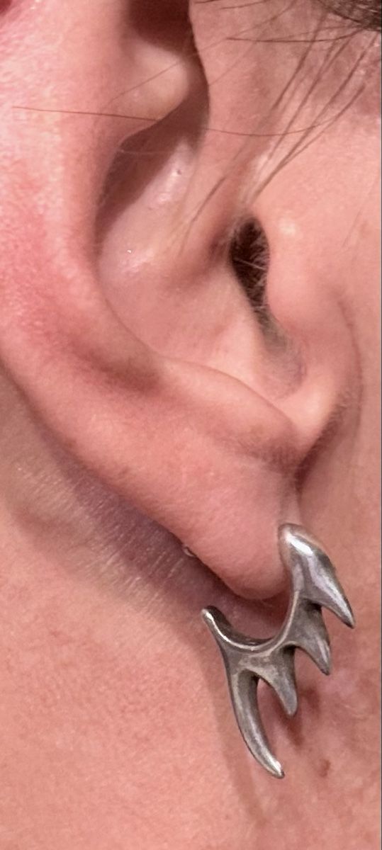 Ohrringe & -stecker: Sonderanfertigung- einzelner Ohrstecker 925er Silber – Gebraucht aus Zürich von wei_8n2l 4