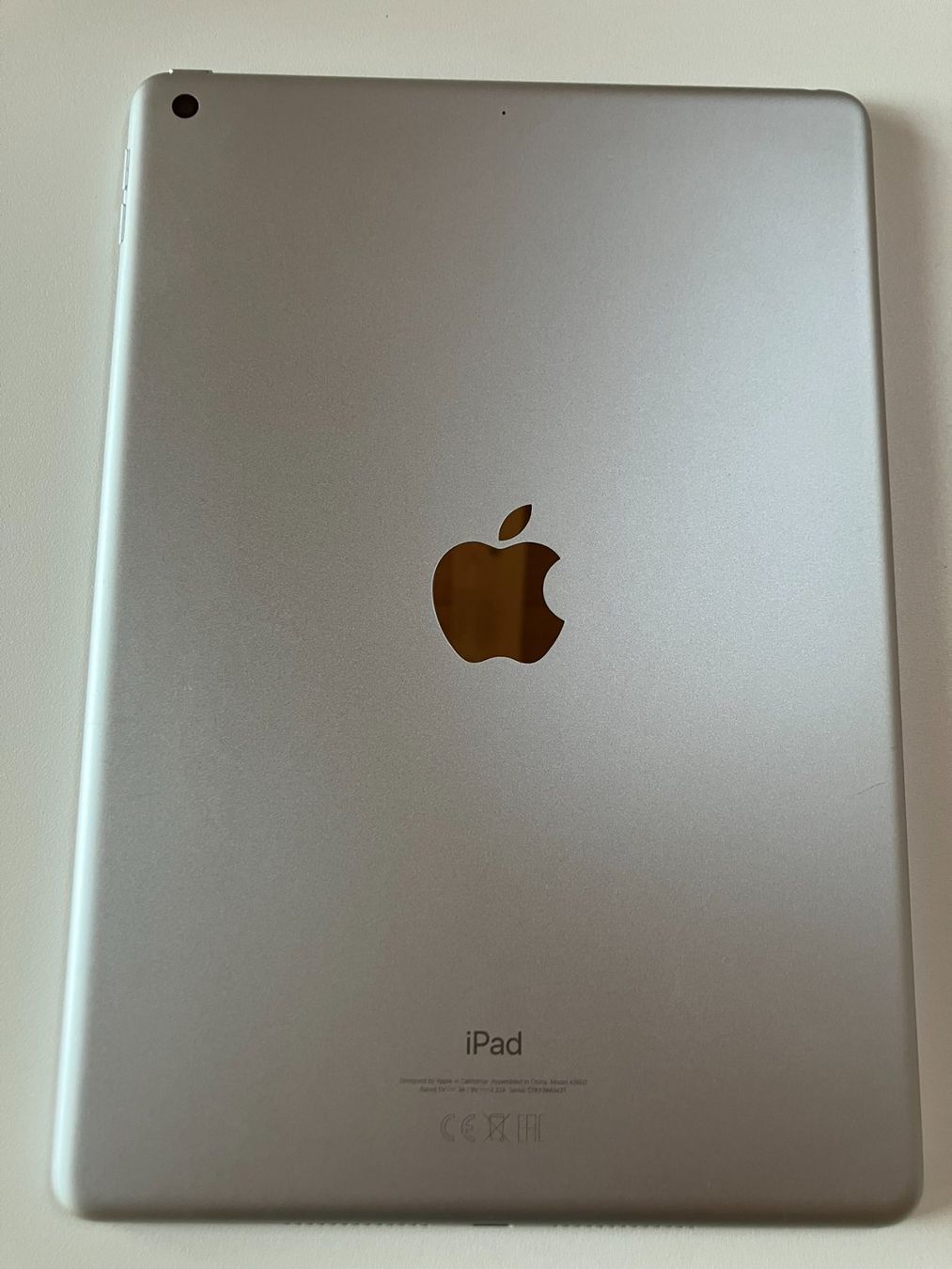 Apple Tablet PC: iPad 9. Generation WiFi / 64GB / Model A2602 – Usato da Meisterschwanden venduto da Discus0 2