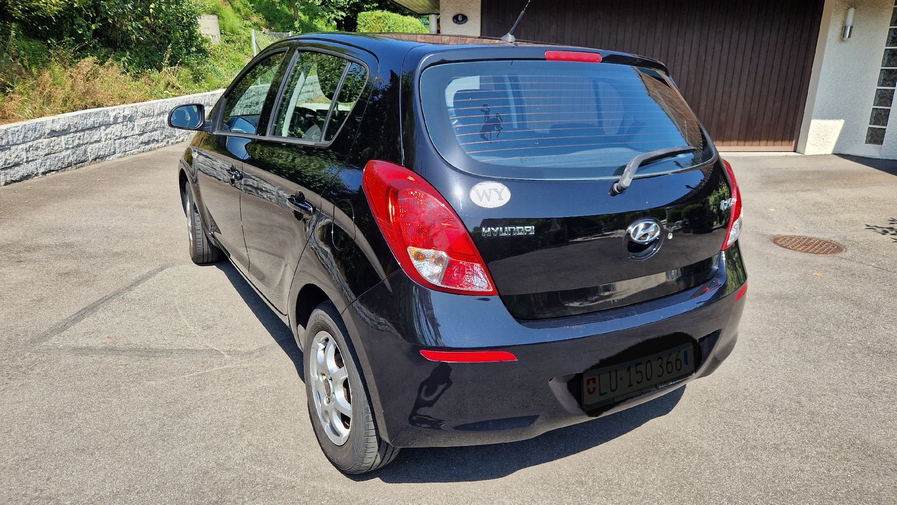 Hyundai Automobili: Hyundai i 20 – Usato da Adligenswil venduto da Petrak 2