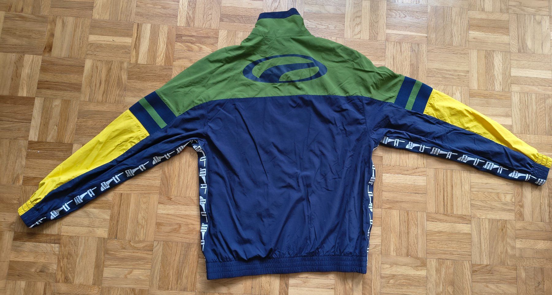 Puma Giacche: Puma Vintage Trainingsjacke – Usato da Liebefeld venduto da manyawoods 1