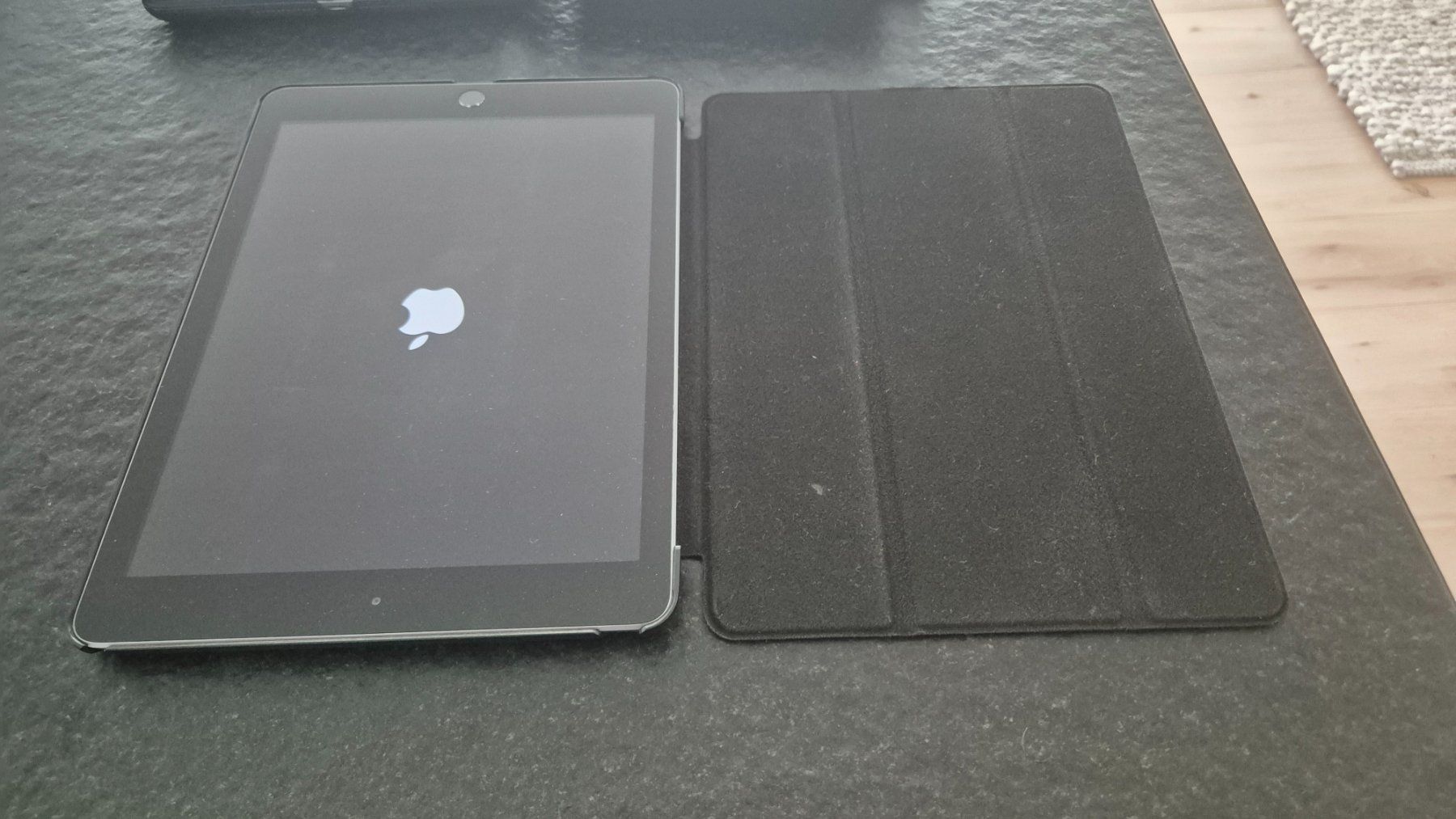 Apple Tablet PC: 5x Apple IPad 6 in gebrauchtem Zustand – Usato da Zeiningen venduto da McEddie_1297 2