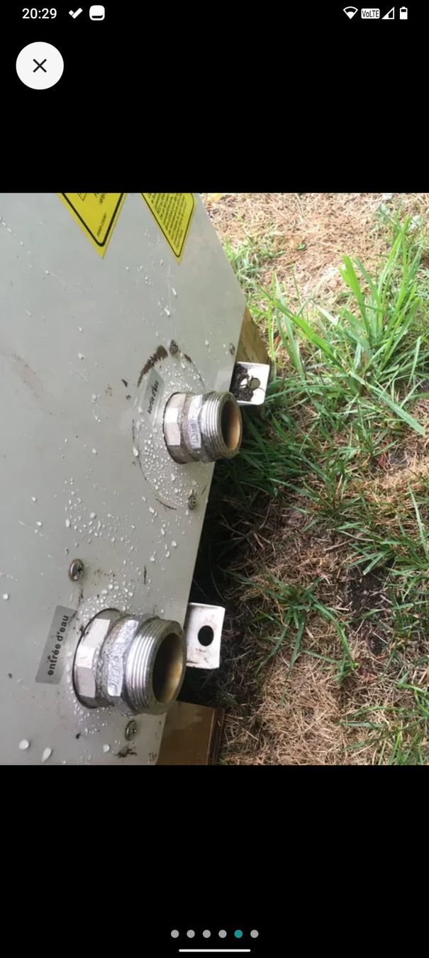Radiatori: Wärmepumpe Levant 22kW – Usato da Wängi venduto da audioline2000 2