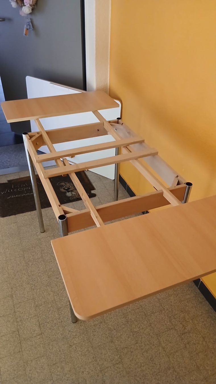 Tables: Tisch aus Holz – D'occasion à Villmergen par kat_25vh 3