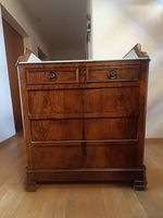 Commode en bois massif avec plateau en marbre 