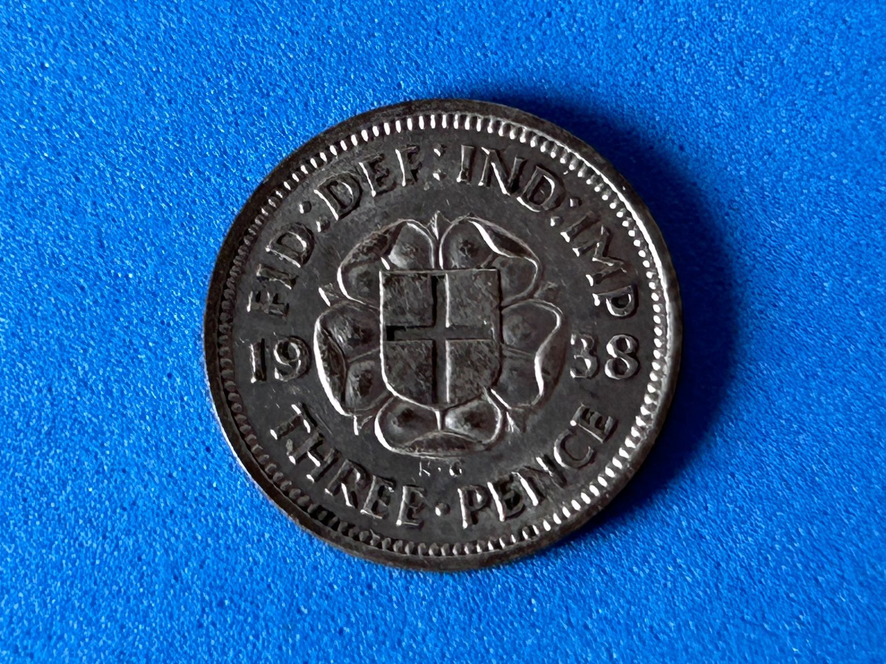 Tutti le monete: UK - 3 Pence 1938 – Usato da Corcelles NE venduto da AJKader 2