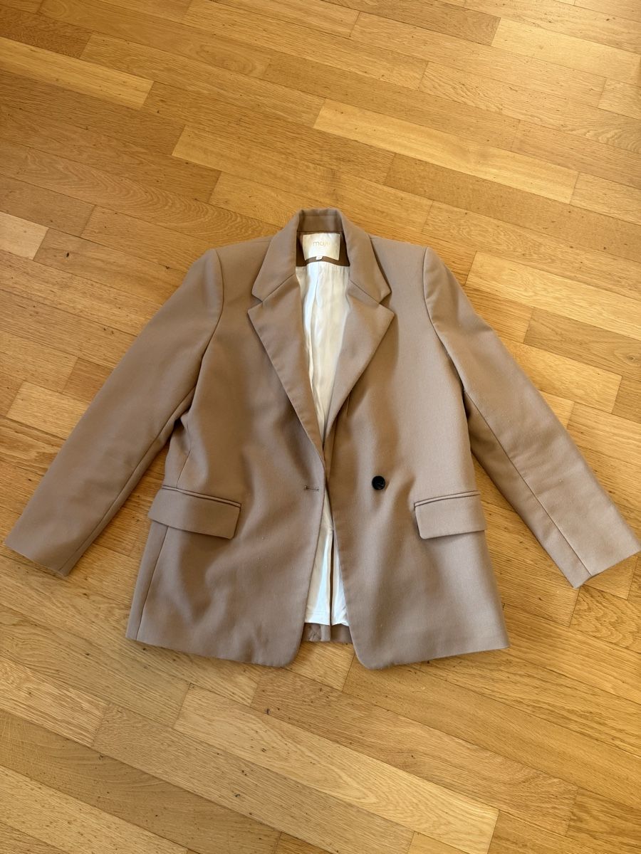 Maje Jacken: Oversized Maje Paris Designer Blazer S Beige Nude – Gebraucht aus Zug von MC2CC