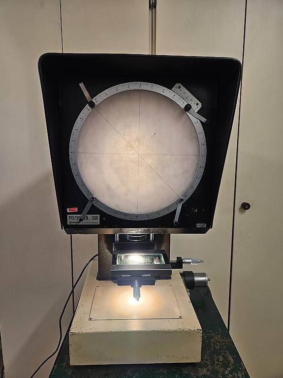 Microscopi: Projecteur de profil SIMPA polyprofil 300 – Usato da Genève venduto da Pako4444