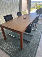 Kirschbaum Tisch (massiv) der Berner Schreiner Wyttenbach