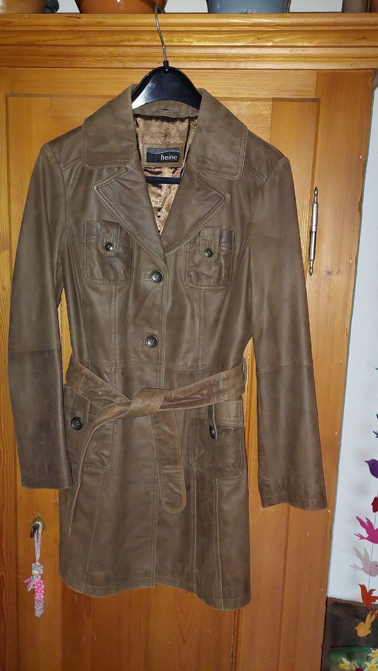 Heine Mäntel: Damen Lederjacke – Gebraucht aus Spiez von Wuelmaus01