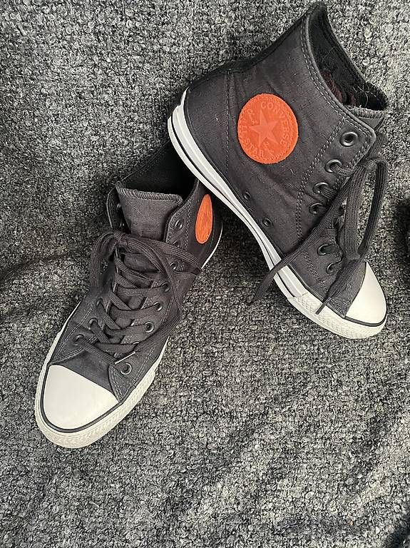 Converse Scarpe da uomo: Converse Chuck II Dunkelgrau/Orange in Grösse 41.5 – Nuovo (secondo la descrizione) da Herrenschwanden venduto da ale_5ggz 2