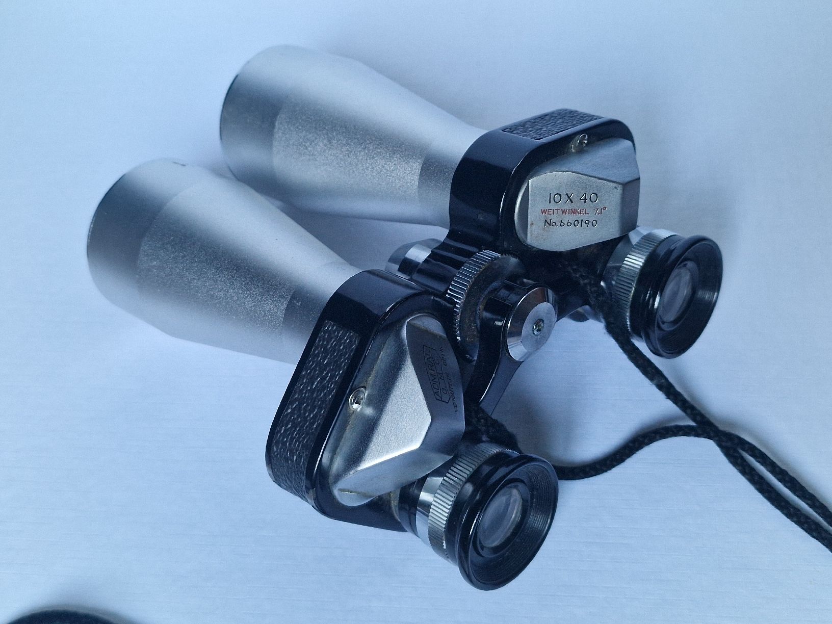Binocoli: Vintage Admiral 10x40 Binoculars – Usato da Neftenbach venduto da ant_lr9d