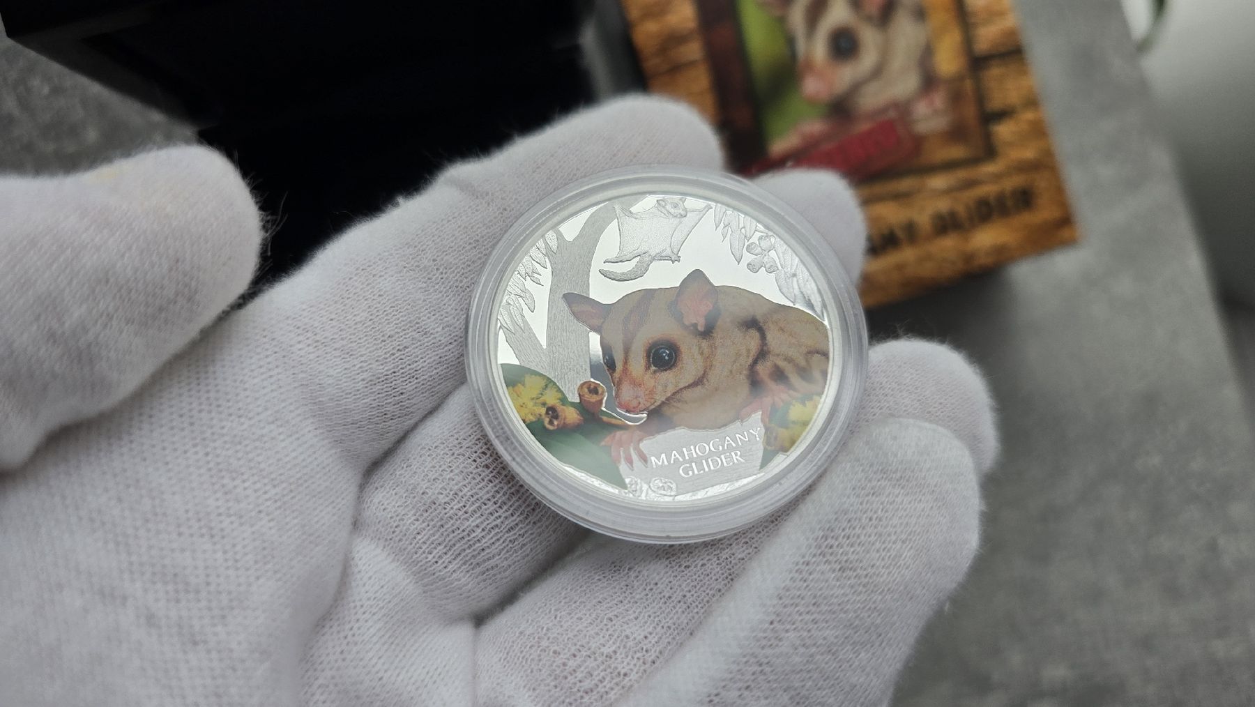 Alle Münzen: Sugar Glider 1 oz Silver Proof 2015 Color Perth Mint – Neu (gemäss Beschreibung) aus Petit-Lancy von SilverCoinCoin 2