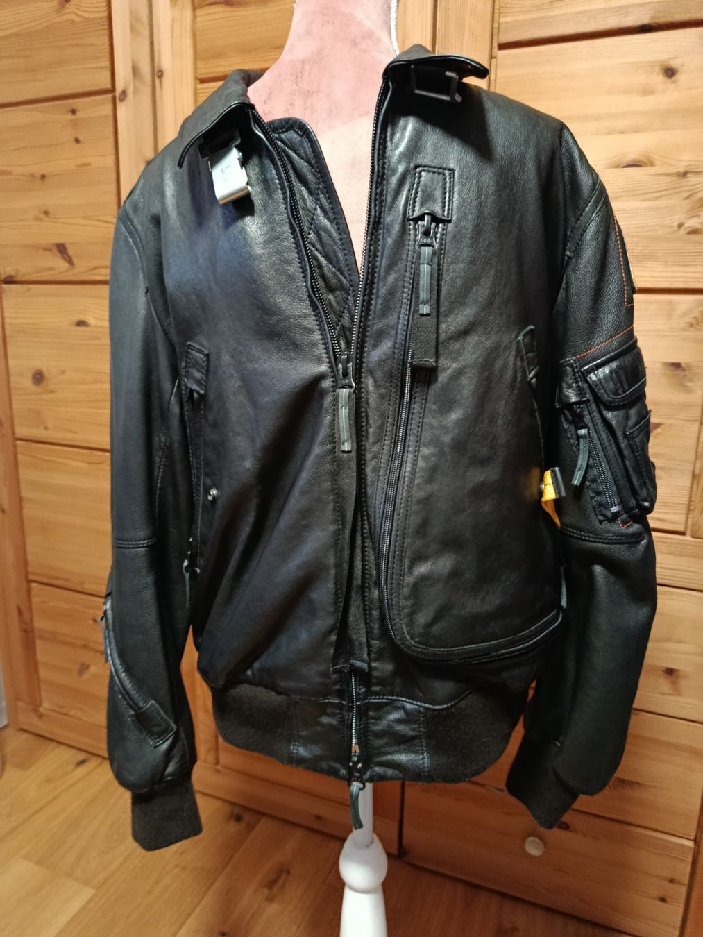 Parajumpers Giacche: braune  Lederjacke von Parajumpers – Usato da Unterägeri venduto da rockundco 6