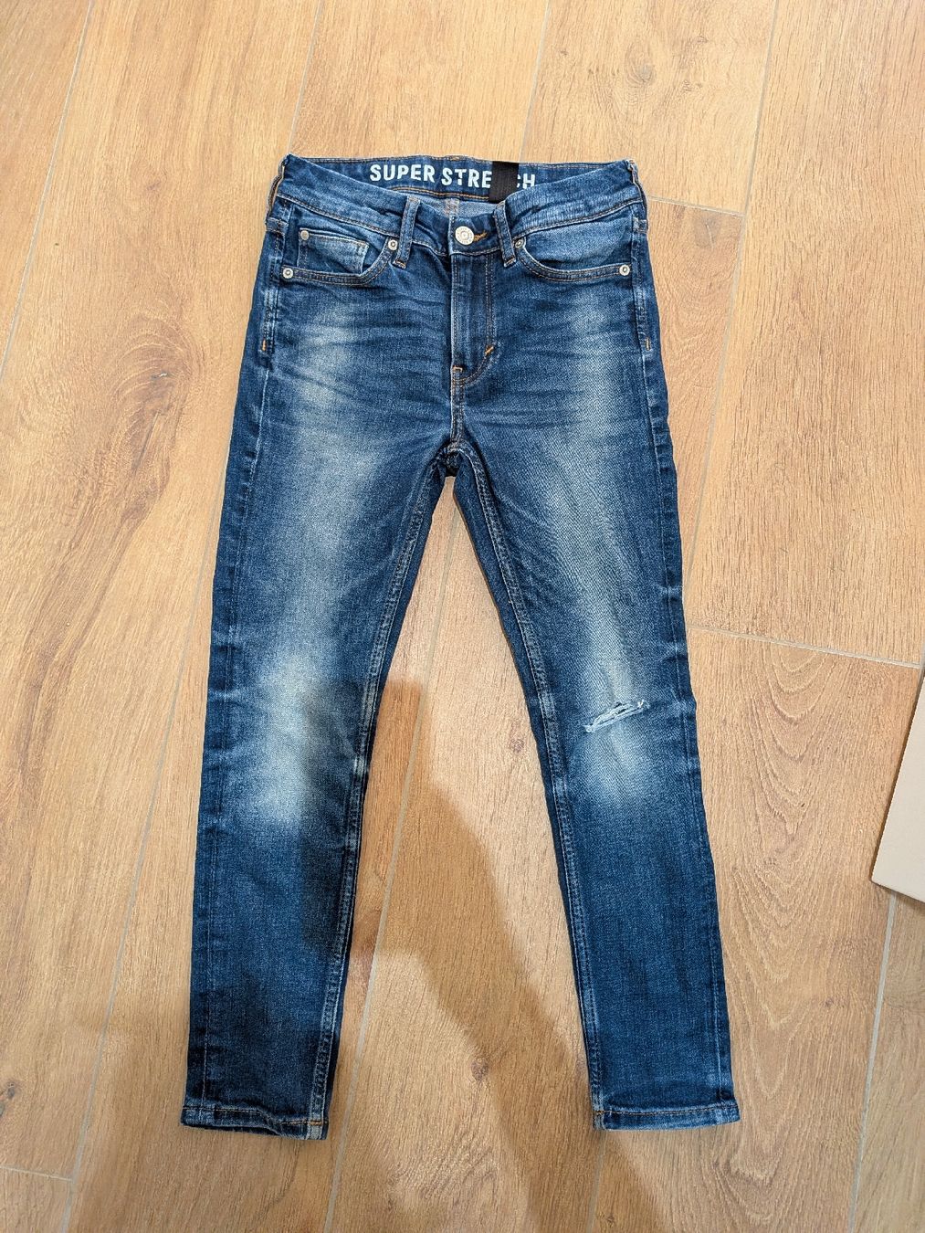 H&M Hosen: Jeans H&M Grösse 140 – Gebraucht aus Eschenbach SG von SanFranciscoCalifornia