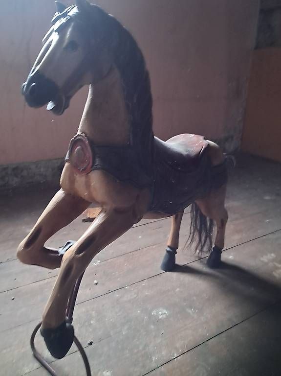 Sculptures & Statues: Antike Karusellpferde  – D'occasion à Trimbach par Timewarp 1