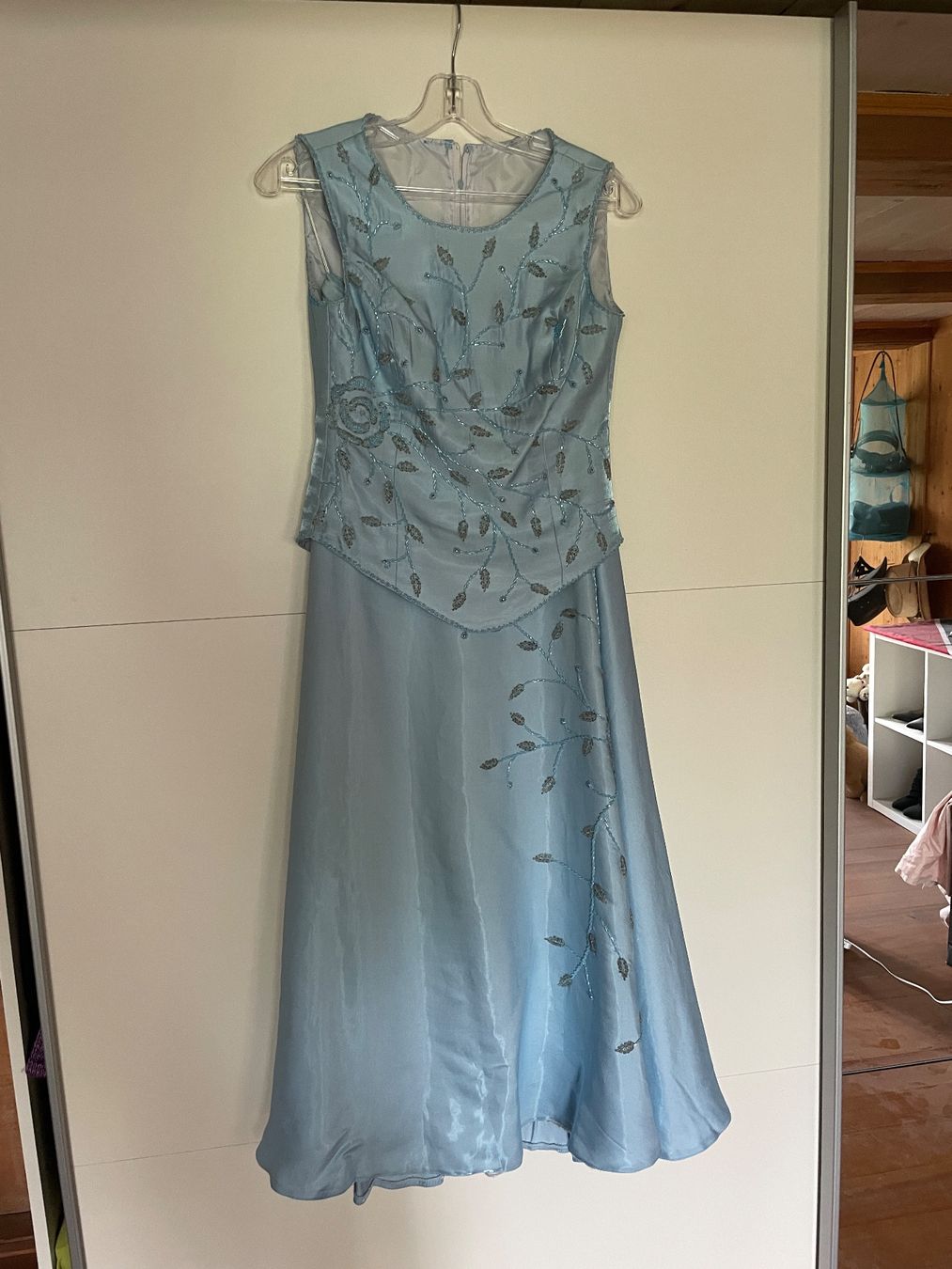 Vestiti: Abendkleid hellblau – Usato da Schafhausen i. E. venduto da Hublina