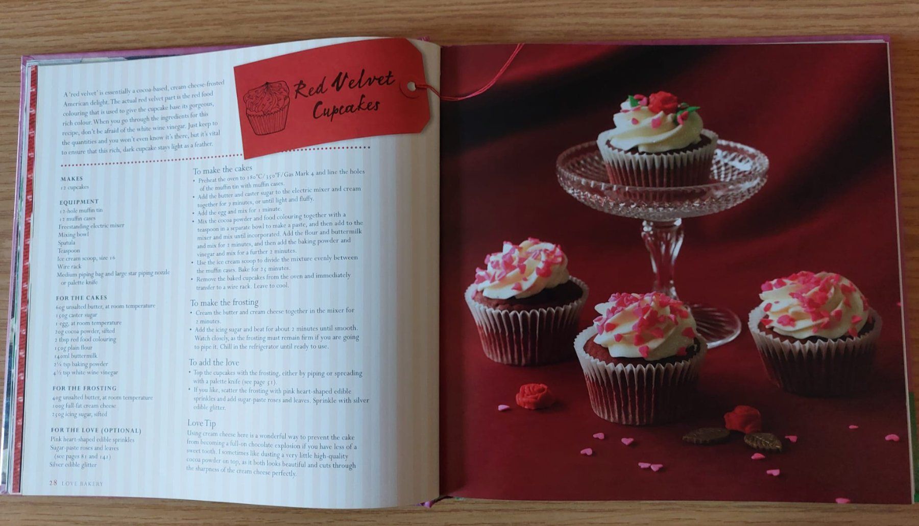 Libri: Cupcakes from the Heart - Backbuch - Samatha Blears – Usato da Urtenen-Schönbühl venduto da Kahru 4