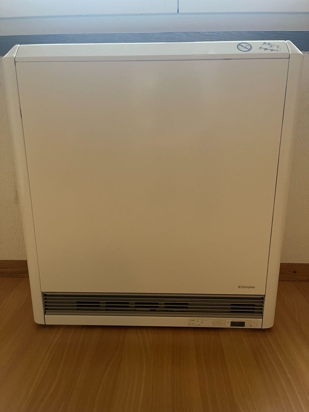 Radiatori: Dimplex S20E Wärmespeicher 2kw – Usato da Leuggern venduto da Yzerman2