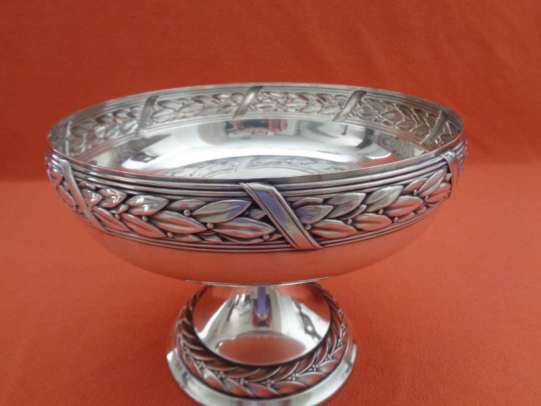 Piatti di portata: Versilberte Konfektschale Jugendstil – Usato da Chur venduto da omonia 1