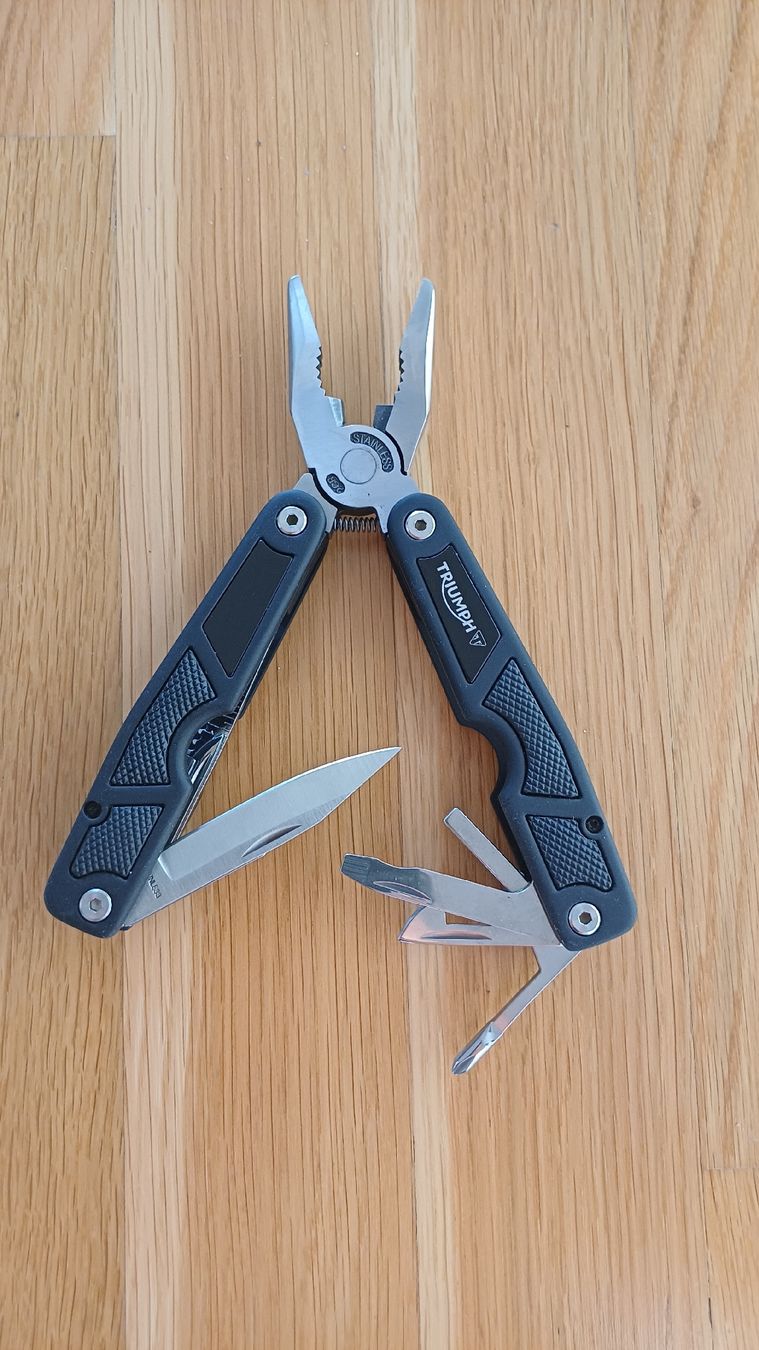 Alle Werkzeuge: Biker aufgepasst... original Triumph Multitool – Gebraucht aus Pfeffikon LU von SY-YoLo