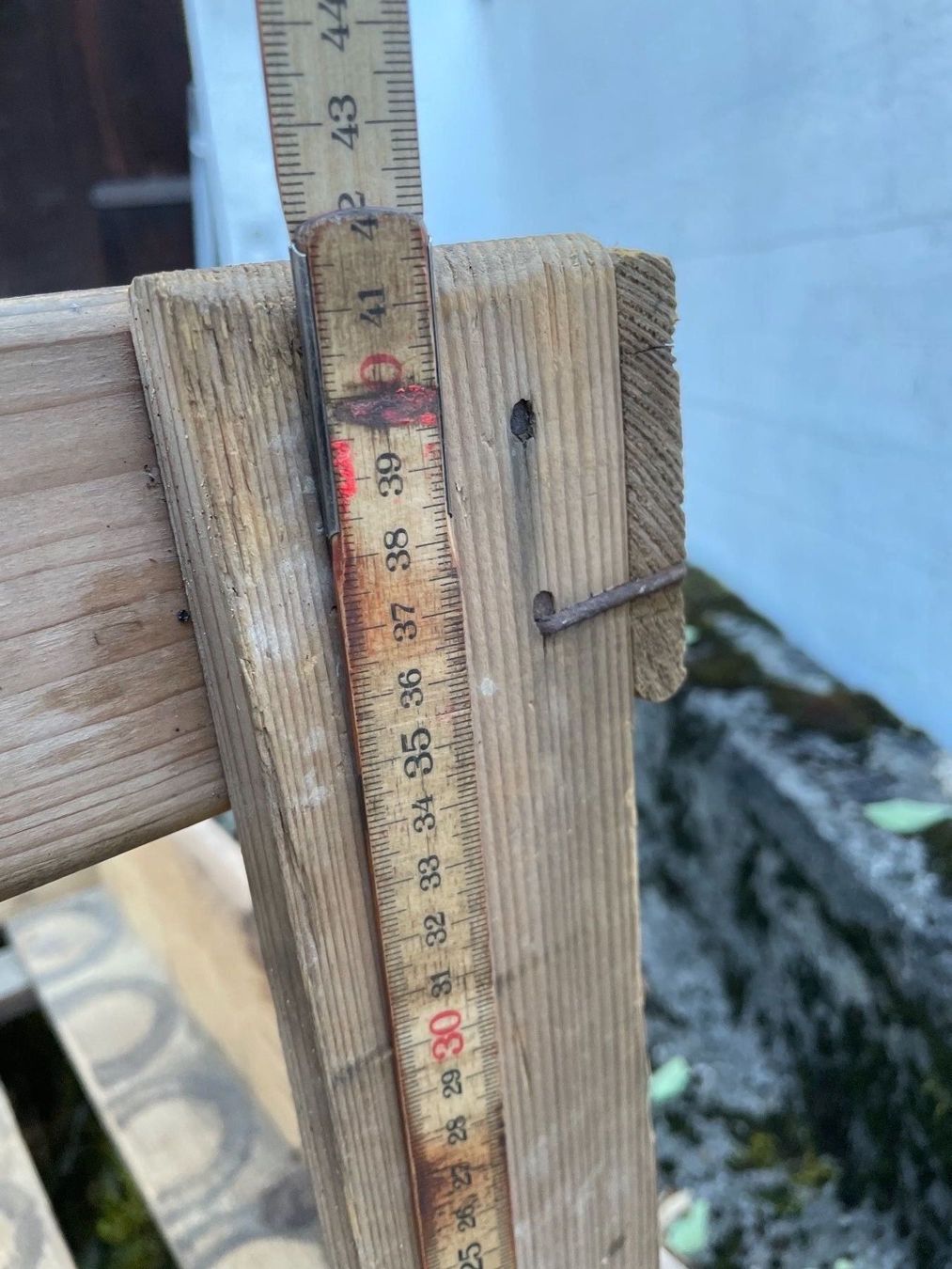 Articoli in legno: Alte Holzkiste von Usego – Usato da Villmergen venduto da Bezdupe 9