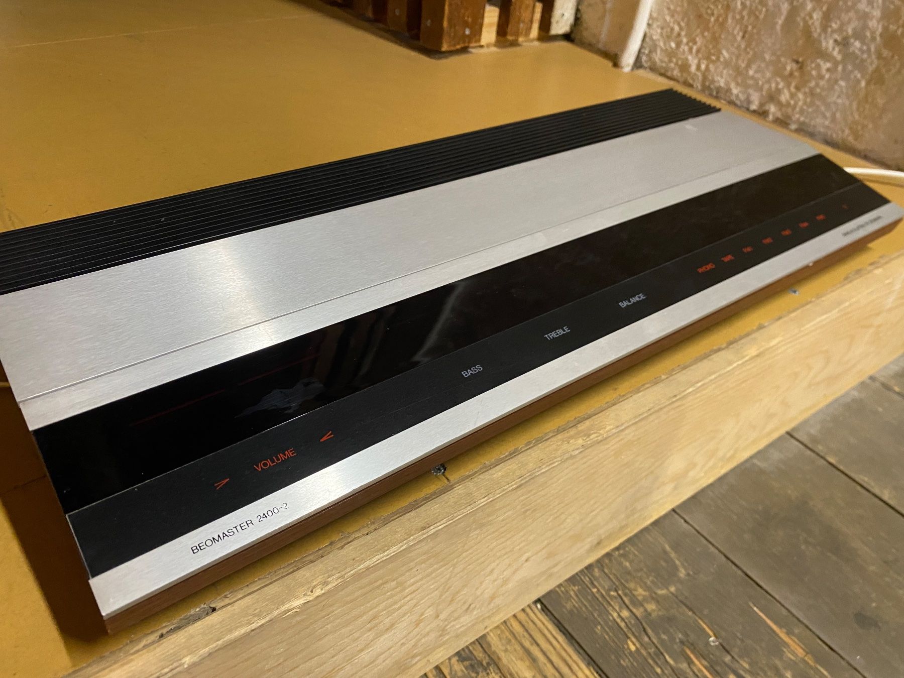 Bang & Olufsen Ricevitori: Bang&Olufsen Beomaster 2400-2 Receiver – Usato da Fahrweid venduto da mcm_glx2 3