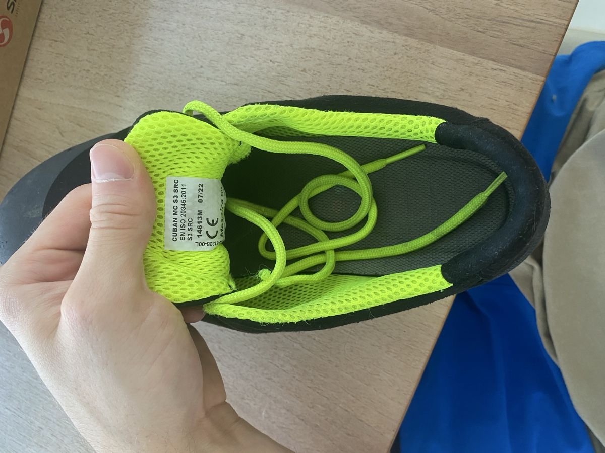 Chaussures hommes: Stahlkappenschuhe 43 – Neuf (Voir description) à Rothenburg par ZanyDruid 2