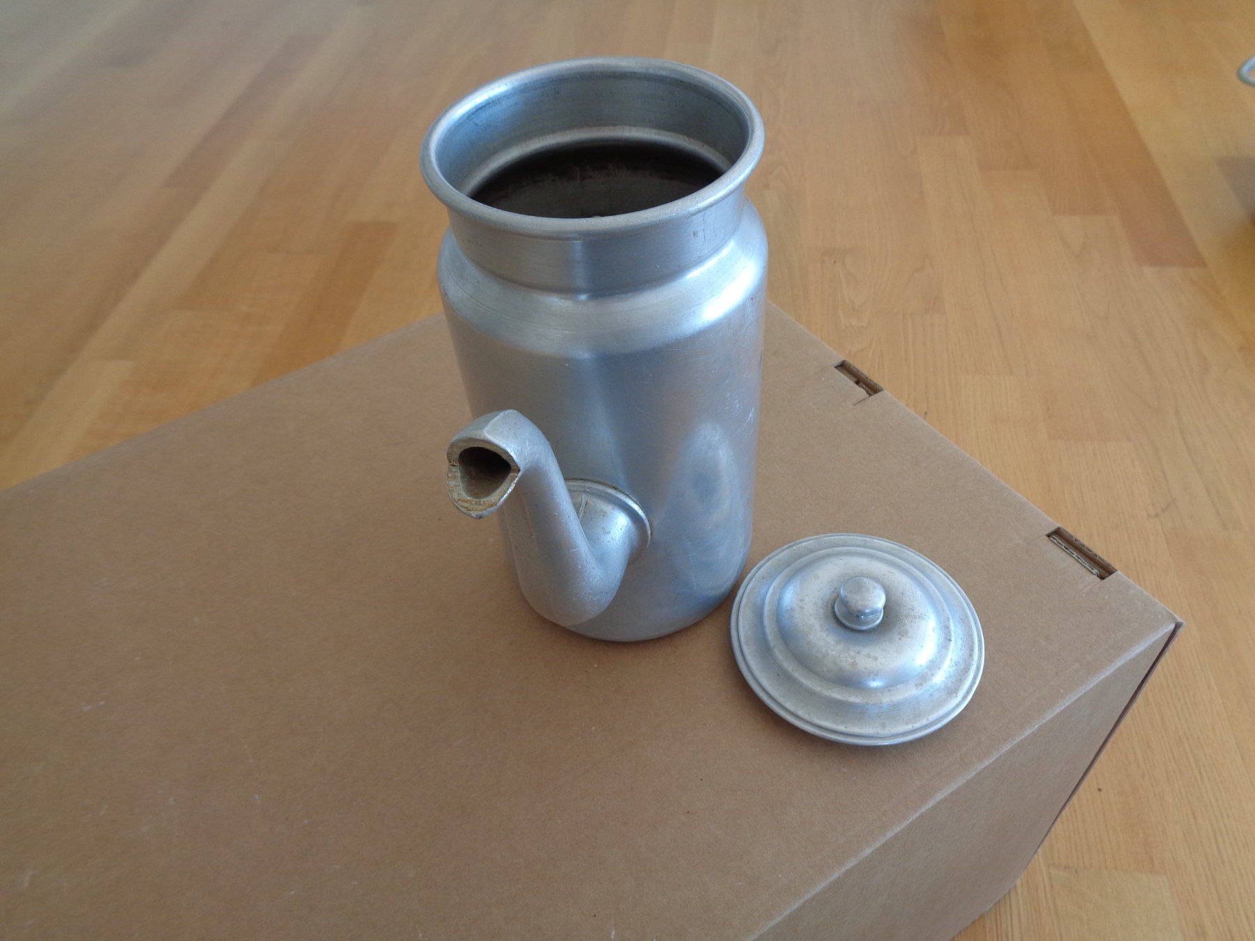 Teiere: Kaffeekrug antik Alu – Usato da Hägglingen venduto da Orysen 2