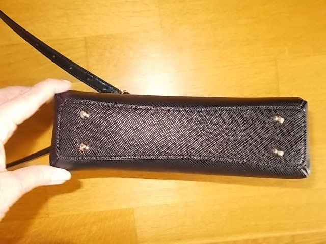 Guess Sacs femmes: Tasche Guess – D'occasion à Chexbres par indi03 3
