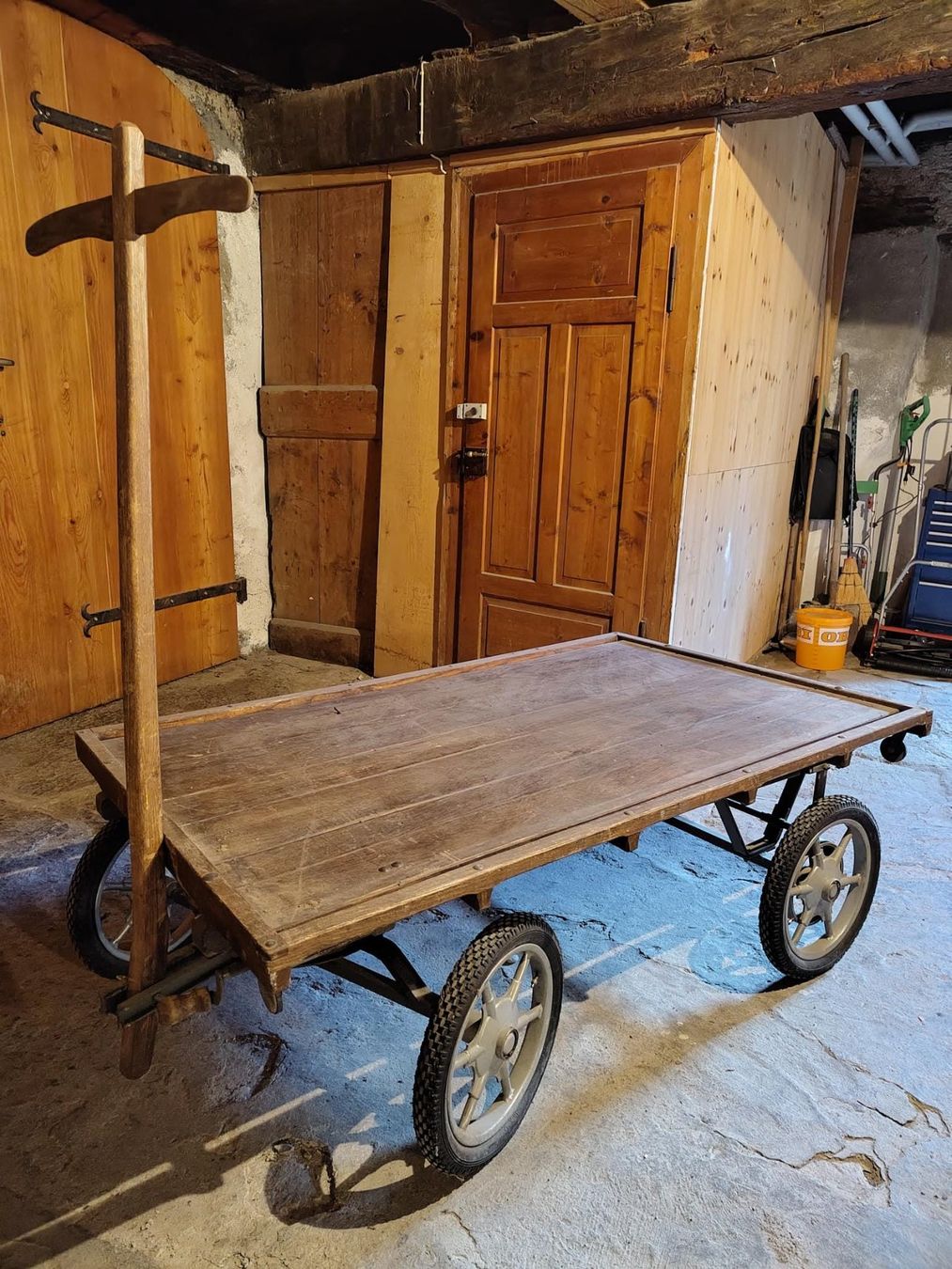 Carrelli di trasporto: Rollwagen Holz Plattform mit Lenkung – Usato da Uster venduto da Laisa01 3