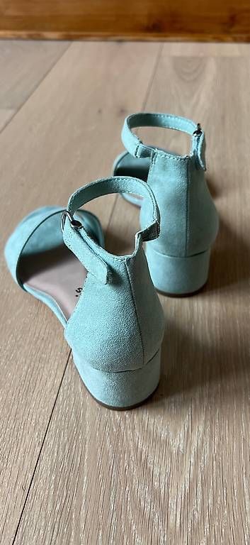 Damenschuhe: Tamaris Sandalen Grösse 36 NEU – Gebraucht aus Maur von Franzifisch 2