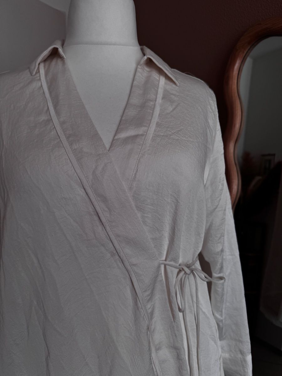 Zara Camicette: Kimono-ähnliche Schlagbluse Eischalen-weiss – Nuovo (secondo la descrizione) da Muttenz venduto da einfach-schoen 3