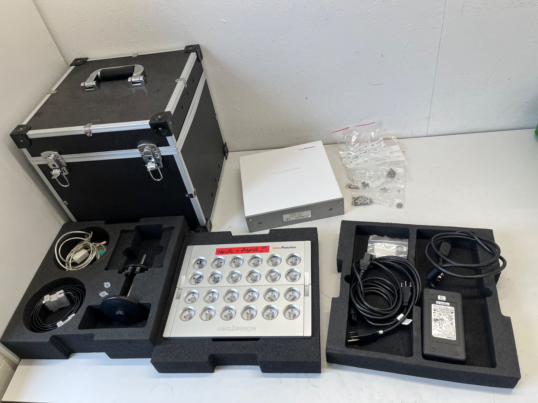 Laborzubehör: Nano Analytics CellZscope Set im Koffer + 3 Zellblöcke – Gebraucht aus Niederdorf von LeptonAG_Labor