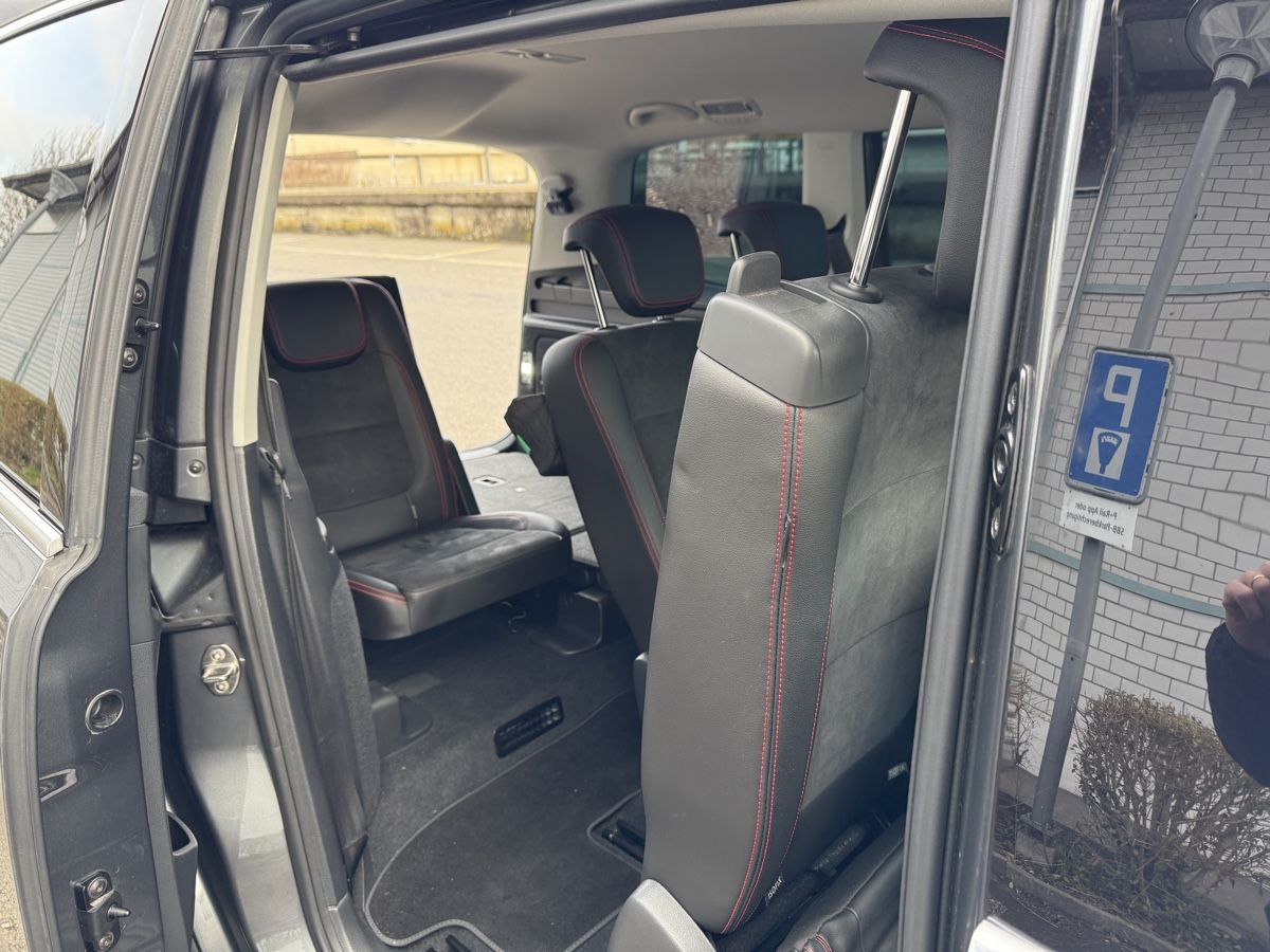 Seat Automobili: Seat Alhambra 2.0 TSi FR-Line 7 plätzer – Usato da Sins venduto da DosSantosM 9