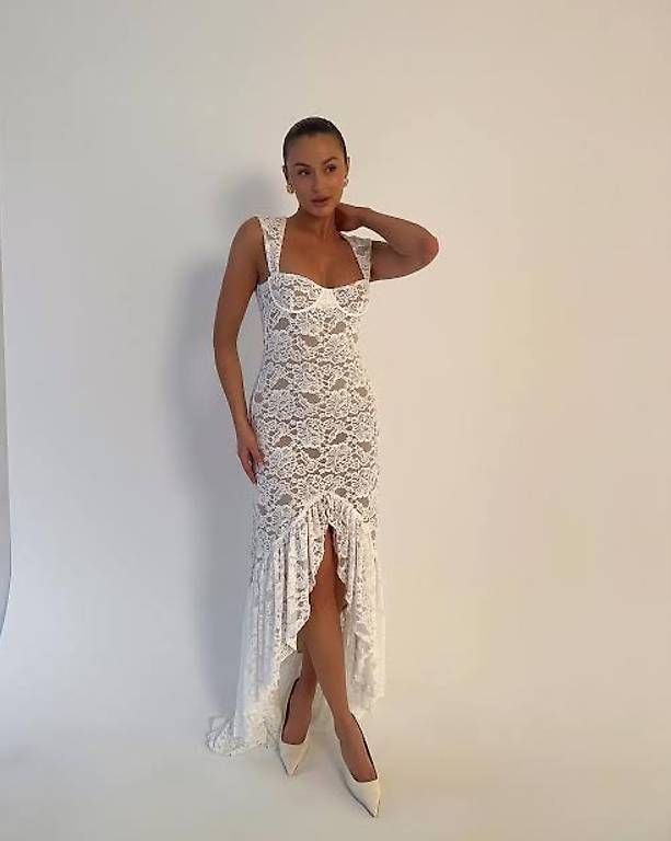 Vestiti: MESHKI-WEISS-SPITZENKLEID ELDA – Usato da Luzern venduto da sabslic 1