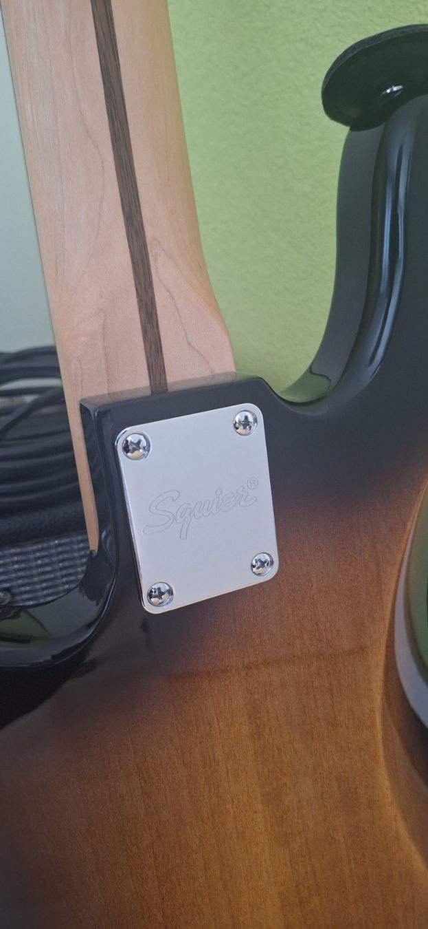 Squier Strumenti musicali: E-Bass Set Squier – Usato da Arisdorf venduto da chris0815 5